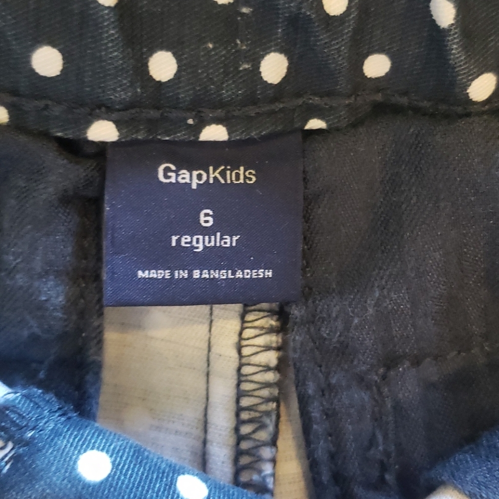 Gap Kids Shorts - Picture 2 of 5